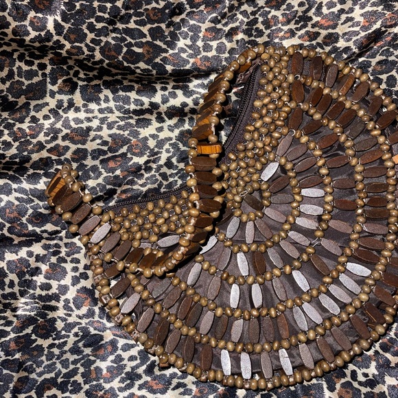 Wood Beaded Mini Bag - Picture 3 of 14